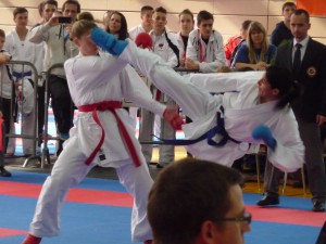 skl fribourg 2016 fanny ura mawashi geri